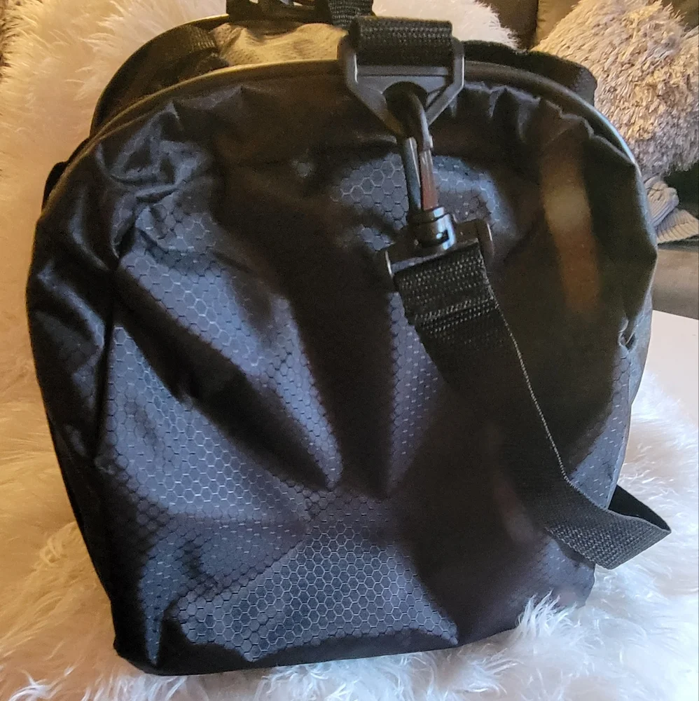 Small Black Mesh/Canvas Pet Carrier Tote